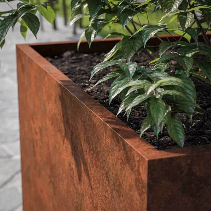 Kvadratisk højbed i Corten stål, med bund