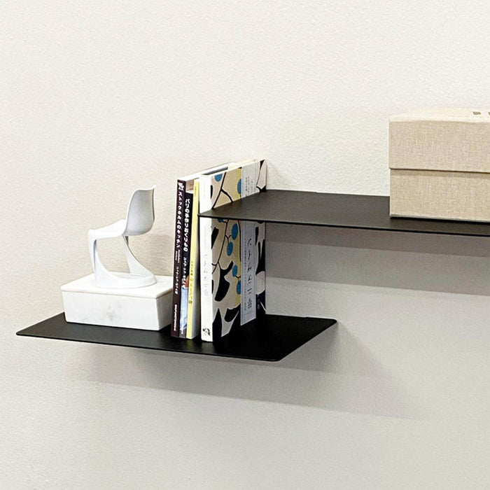 Kleines Bücherregal – EVOLVE – aus massiver Eiche